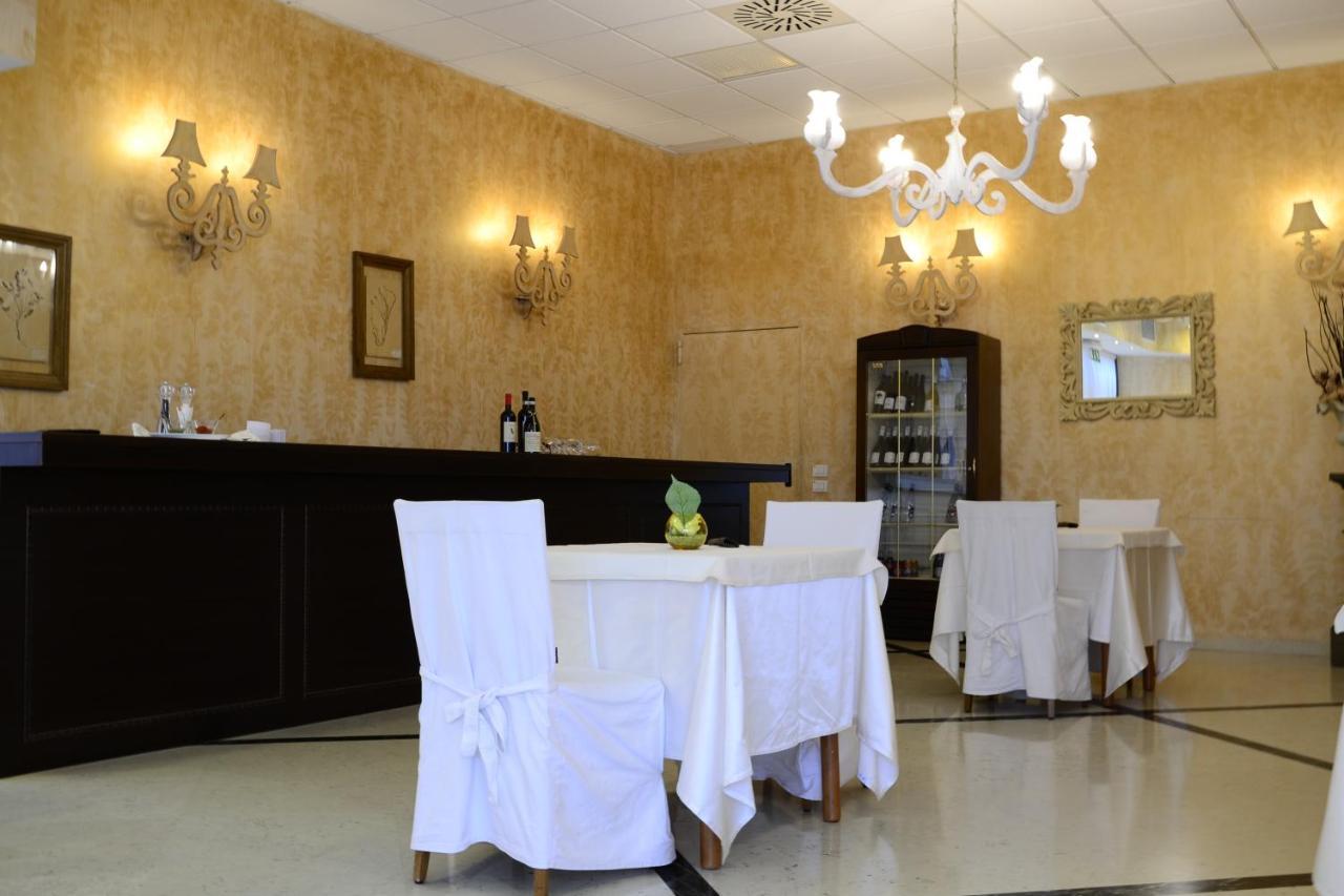 Phi Hotel Emilia Ozzano dell'Emilia Exterior photo
